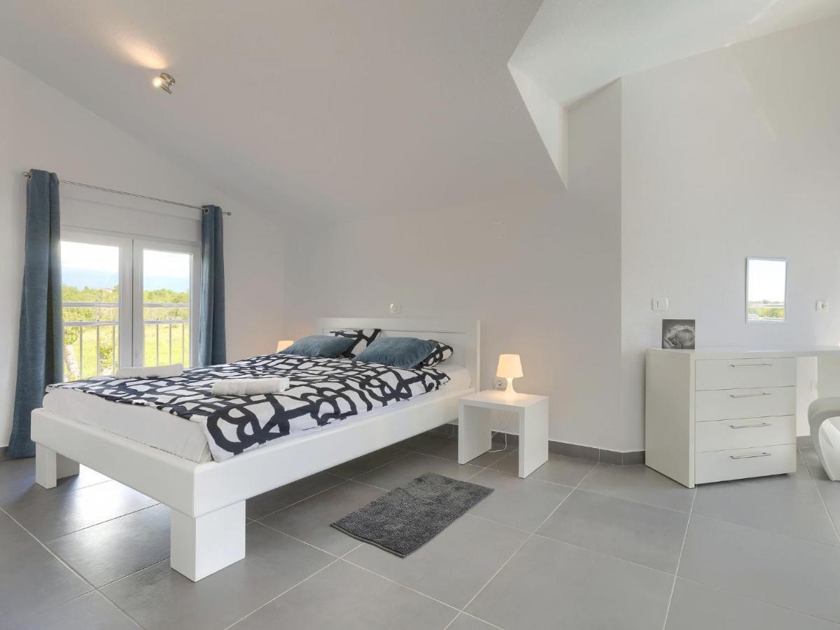 Holiday Home Villa Gocci By Interhome Kmeti Екстер'єр фото