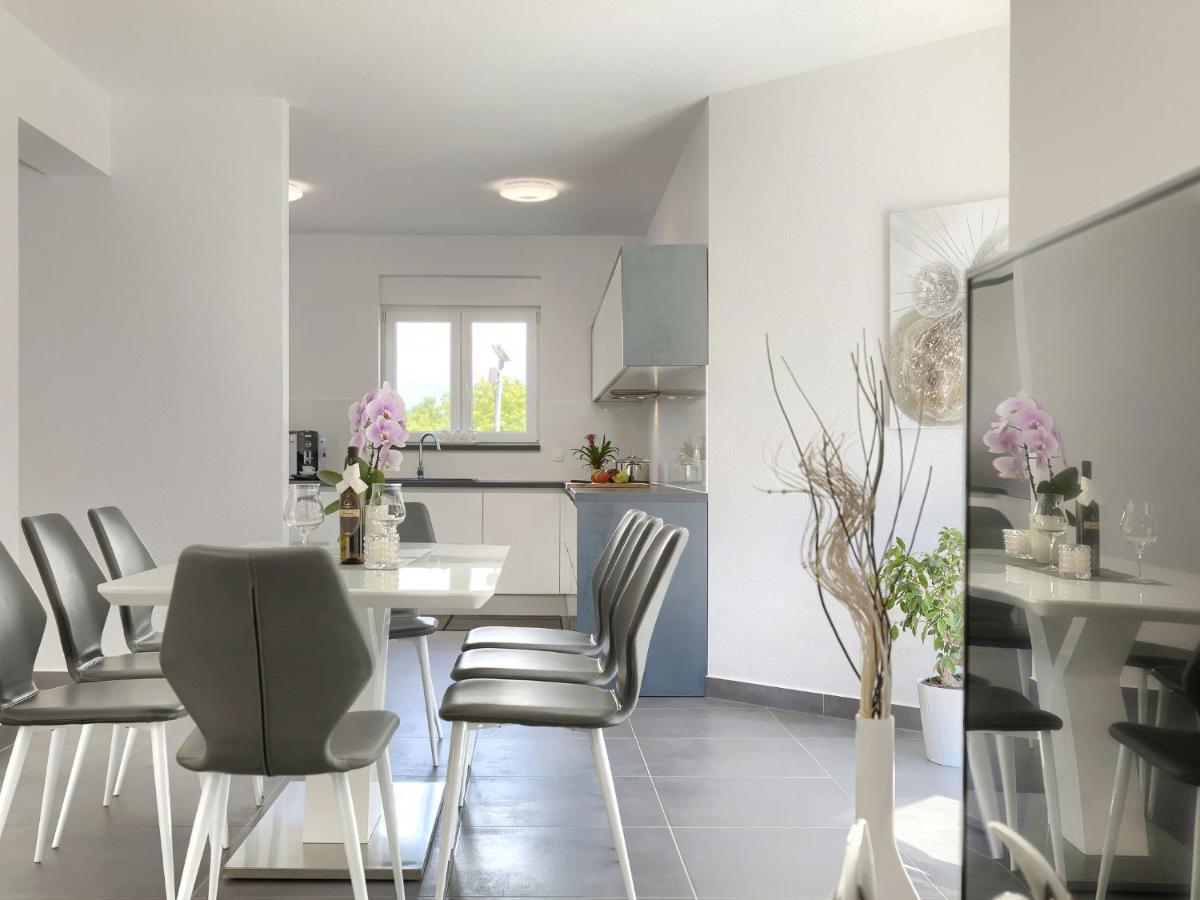 Holiday Home Villa Gocci By Interhome Kmeti Екстер'єр фото