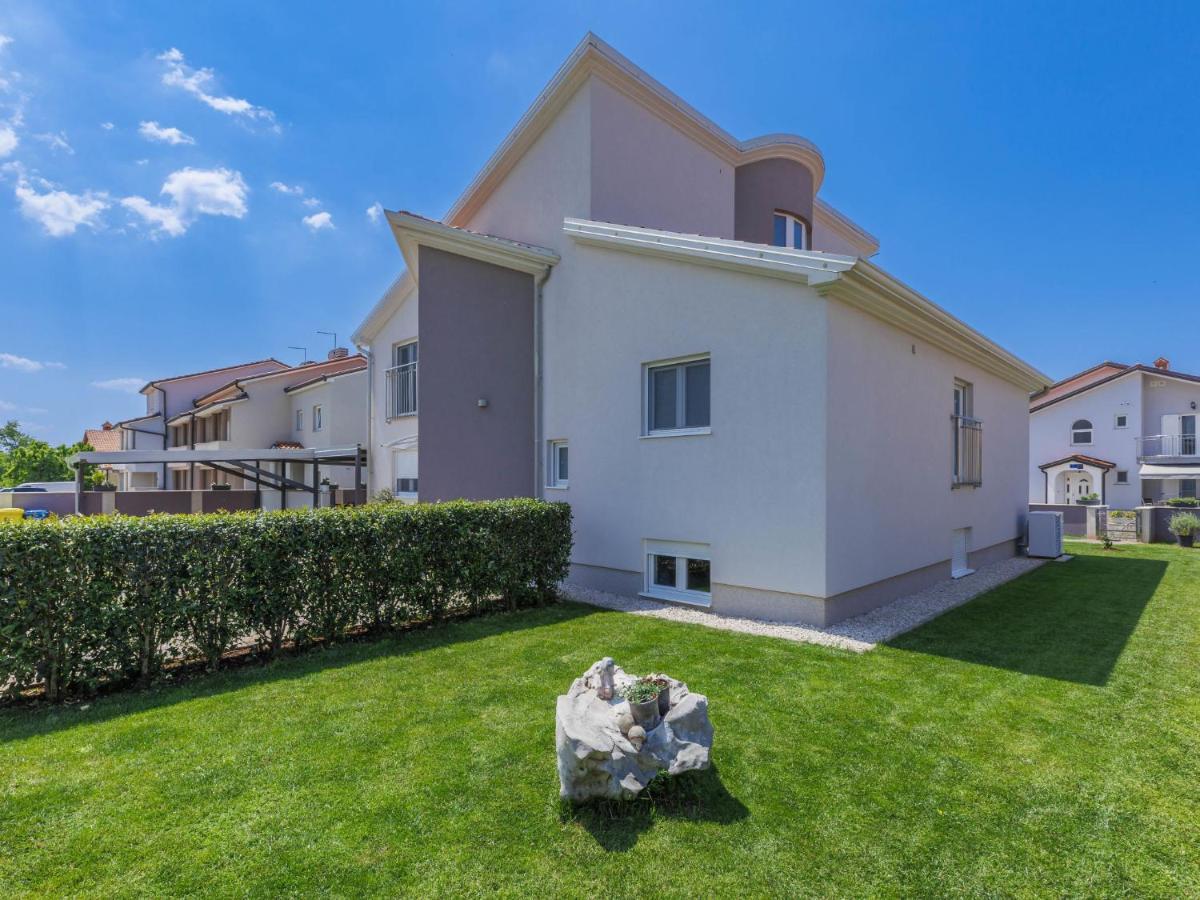 Holiday Home Villa Gocci By Interhome Kmeti Екстер'єр фото